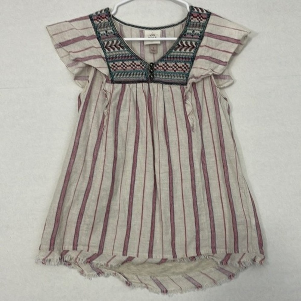 Knox Rose Embroidered Linen Blend Top, Raw Hem, Flutter Sleeves, Small